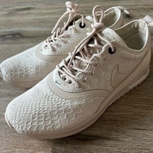 Nike Air Max Thea Ultra Sneakers